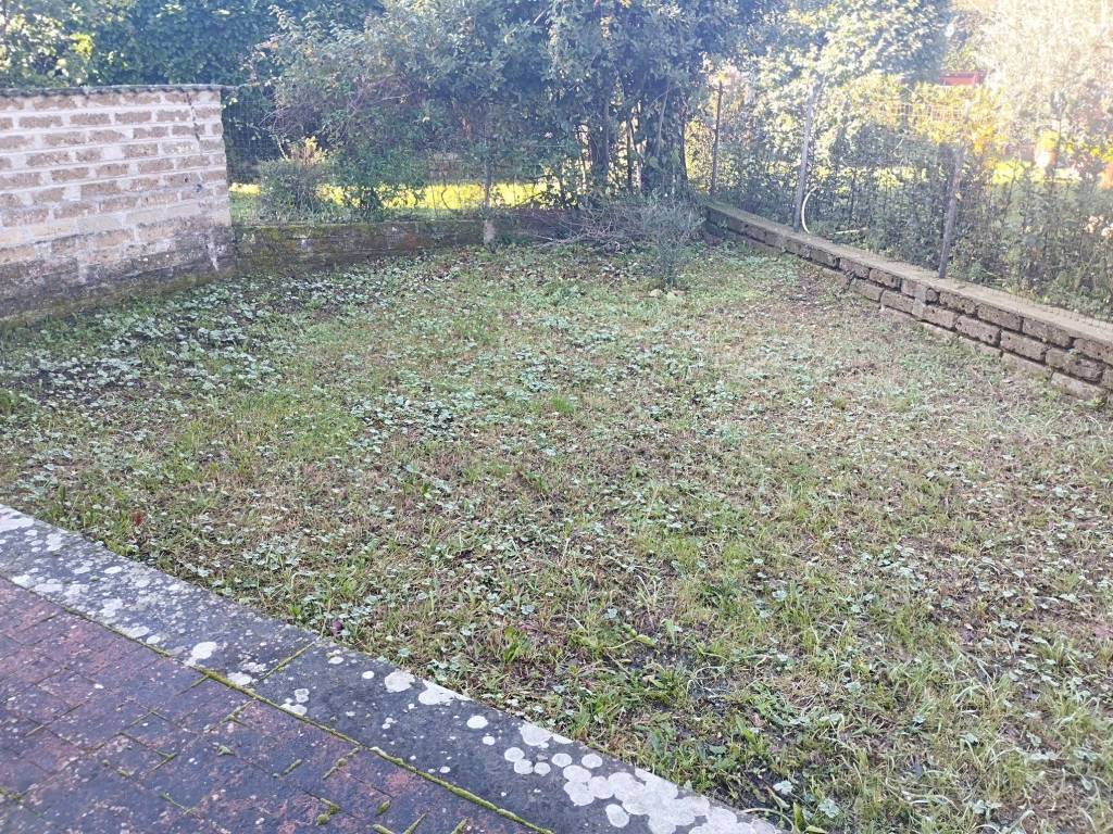 Villa a Manziana in Via Roma, 66 - Foto 2