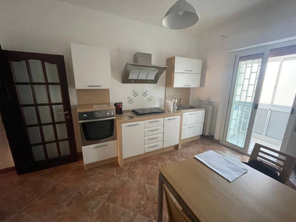 Appartamento a Capurso in Via Pietro Nenni - Foto 4