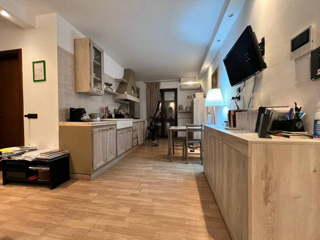 Appartamento a Gioia del colle in Strada Provinciale per Casamassima Traversa - Foto 2