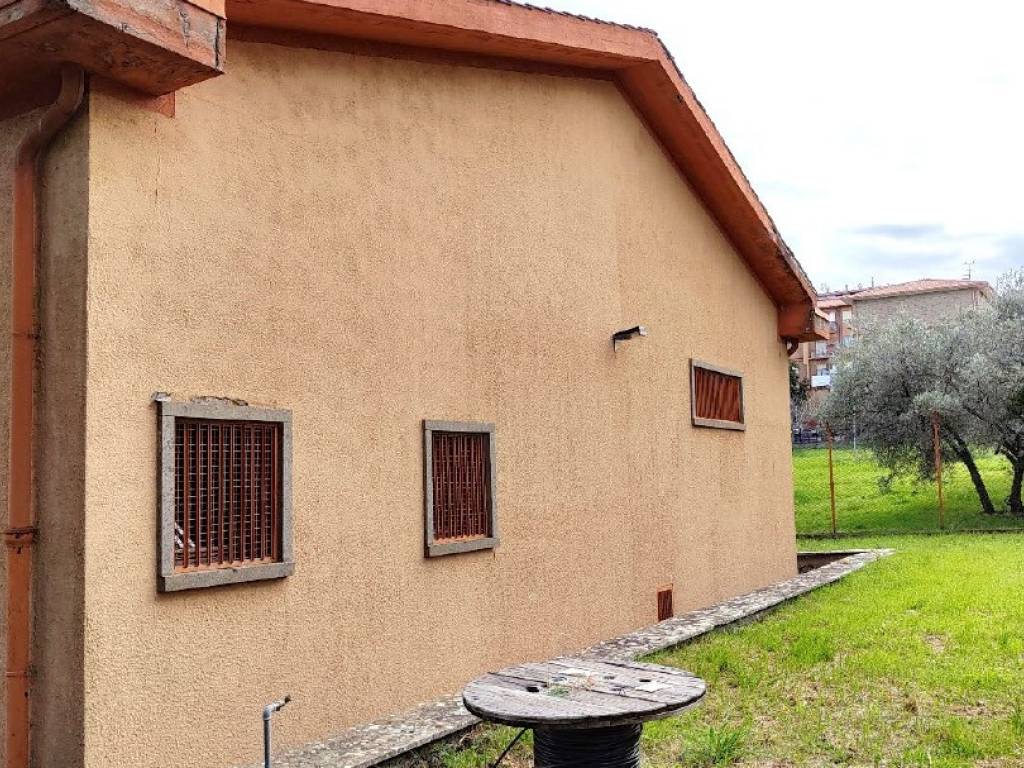 Immobile a Viterbo in Via Matteo Giovannetti - Foto 2