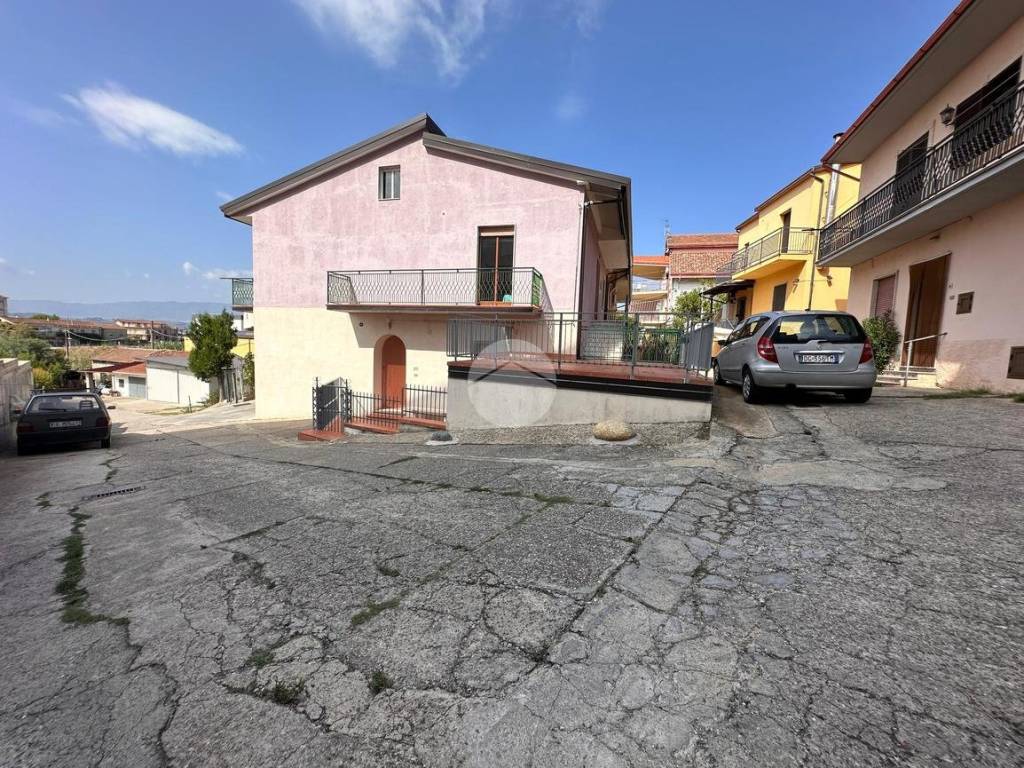 Appartamento a Montalto uffugo in c.da san giuliano - Foto 3
