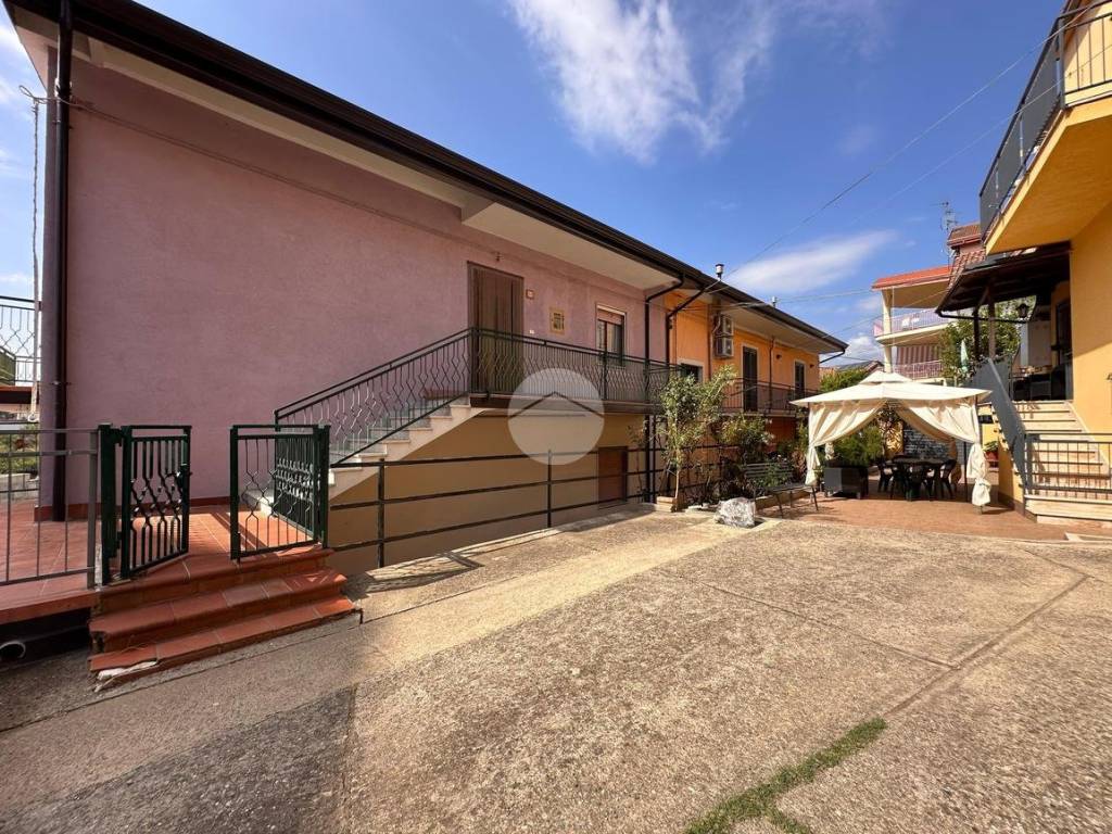 Appartamento a Montalto uffugo in c.da san giuliano - Foto 4