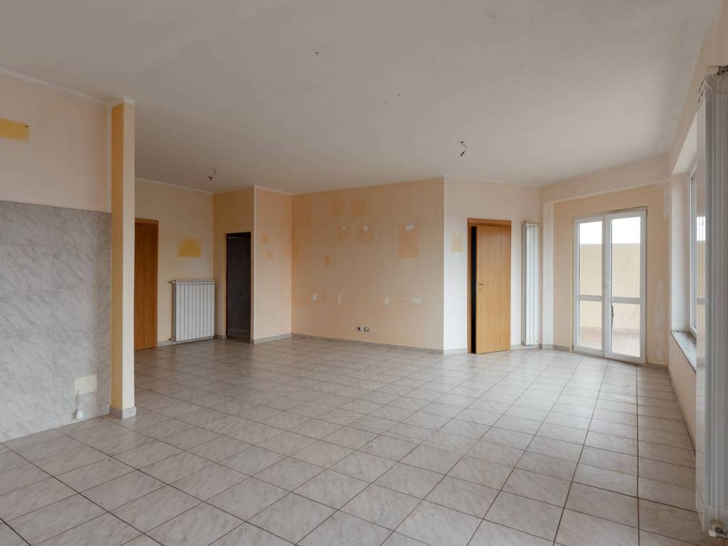 Appartamento a Castagneto po in Strada Villanova, 22 - Foto 3