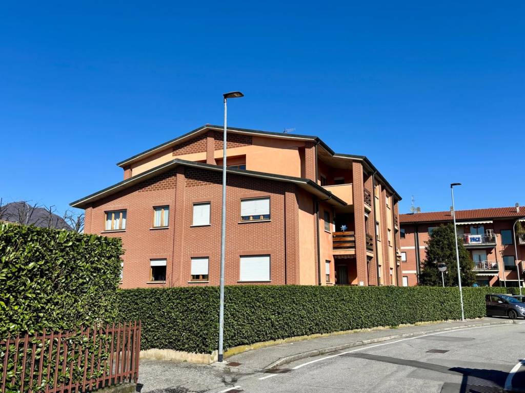 Appartamento a Almenno san salvatore in Via Don A. Sizzi, 13 - Foto 4