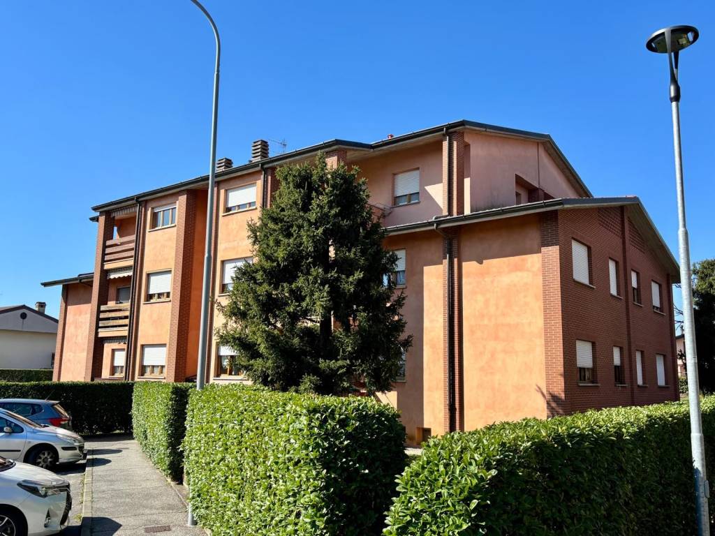 Appartamento a Almenno san salvatore in Via Don A. Sizzi, 13 - Foto 5