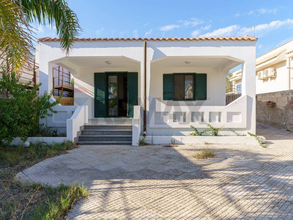 Villa a Noto in via Contrada Spinazza - Foto 2