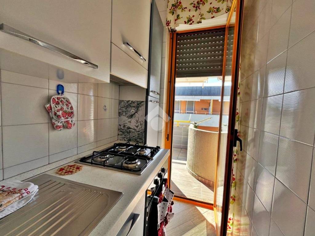 Appartamento a Bari in Via Raffaele Resta Rettore, 2 - Foto 3