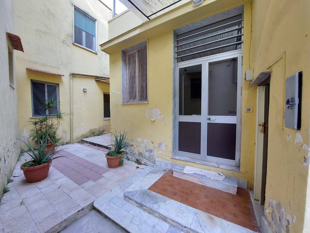Casa indipendente a Nocera inferiore in Via Sant'Angelo in Grotta - Foto 4
