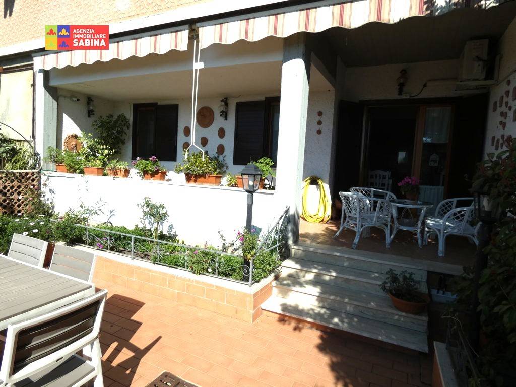 Villa a Poggio mirteto in Via Giacomo Matteotti, 109 - Foto 3