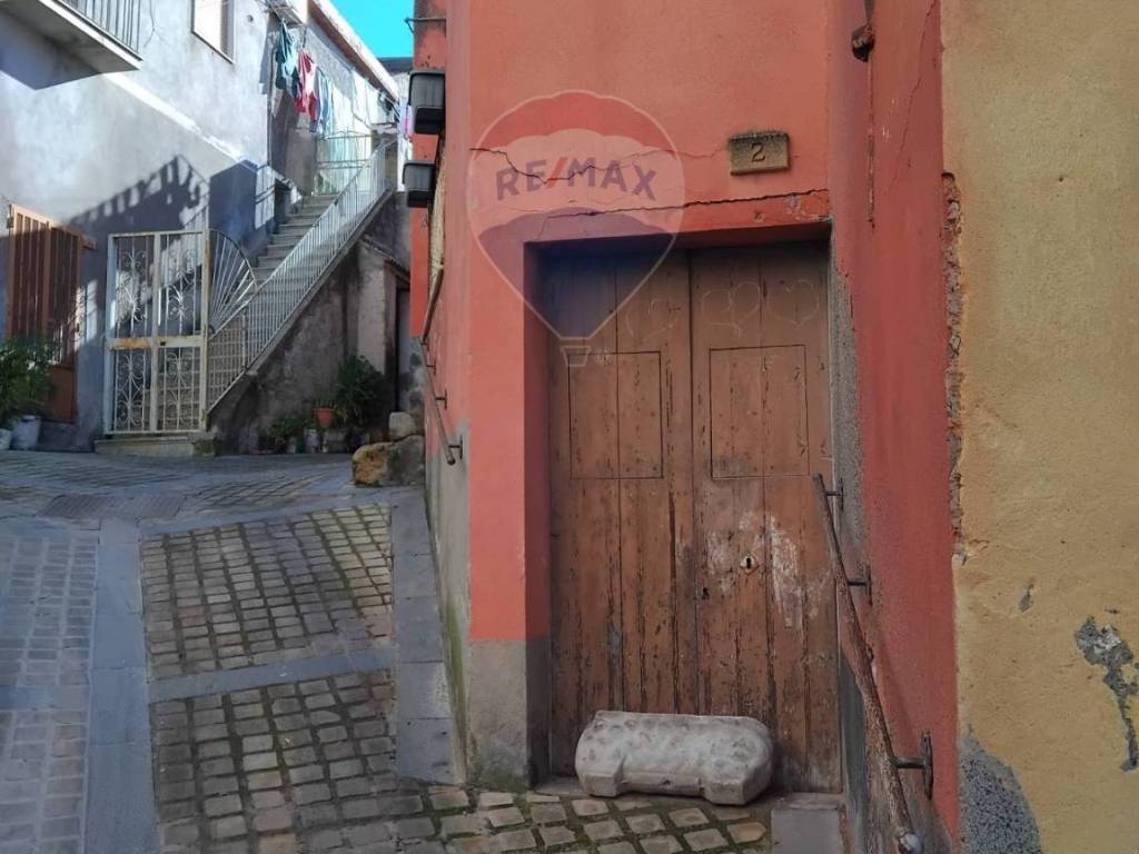 Casa indipendente a Agira in Via Saraceni, 68 - Foto 3