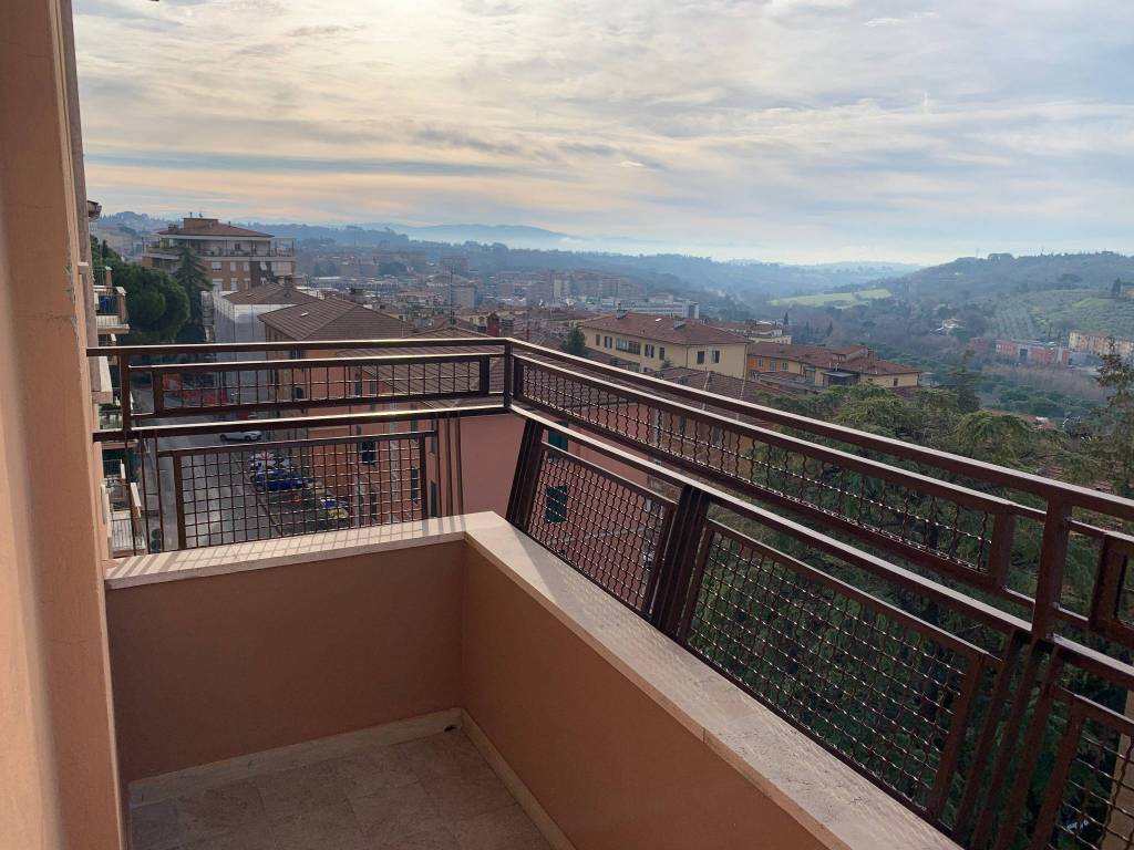 Appartamento a Perugia in Via della Pescara, 12 - Foto 2