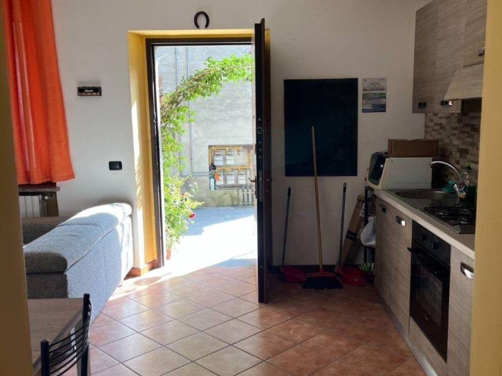Appartamento a Vigevano in Via Don Luigi Persani, 5 - Foto 3