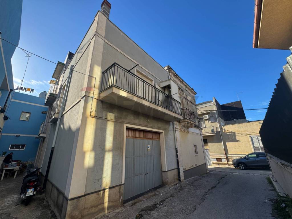 Casa indipendente a Pachino in VIA C. CATTANEO, 3 - Foto 5
