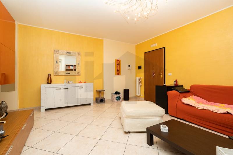 Appartamento a Bitetto in Via Sant'Ambrogio, 11 - Foto 2