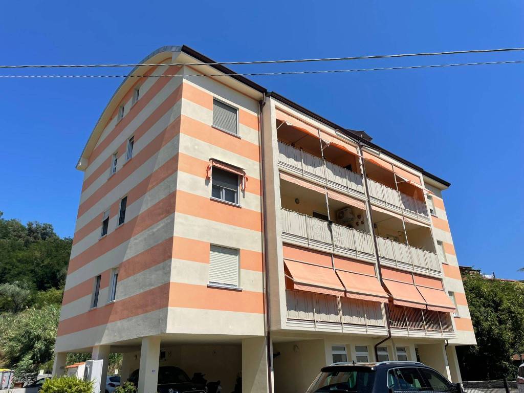 Appartamento a La spezia in Via Alessandro Volta - Foto 3