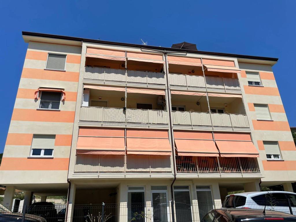 Appartamento a La spezia in Via Alessandro Volta - Foto 5