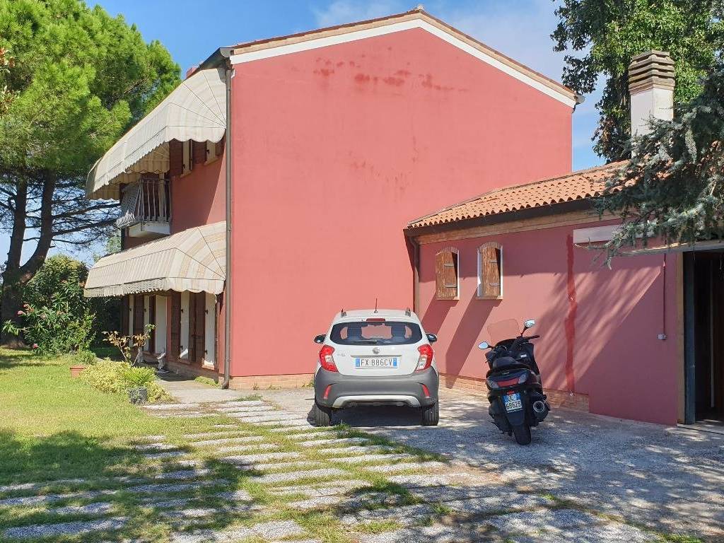 Casa indipendente a Chioggia in Strada Statale Romea - Foto 3