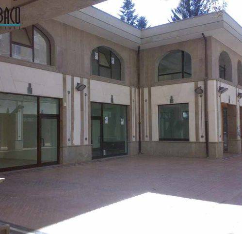 Immobile a Avellino in Corso Vittorio Emanuele Ii 273 - Foto 2