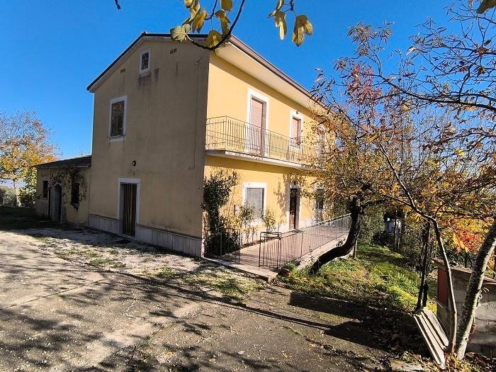 Villa a Frigento in SS303 - Foto 2