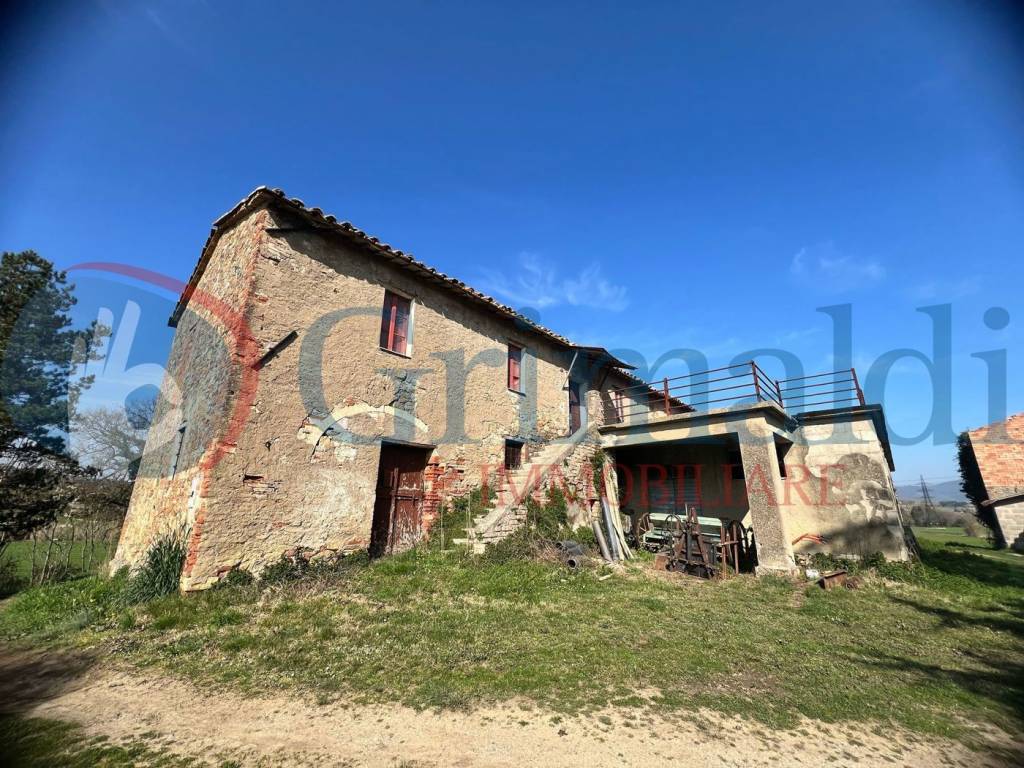 Rustico / casale a Piegaro in vocabolo trebbiano - Foto 2