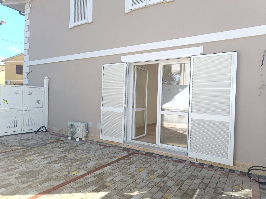 Appartamento a Anguillara sabazia in Via Anguillarese, 20 - Foto 4