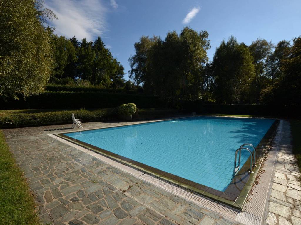 Appartamento a Calco in Via Ghislanzoni, 9 - Foto 2