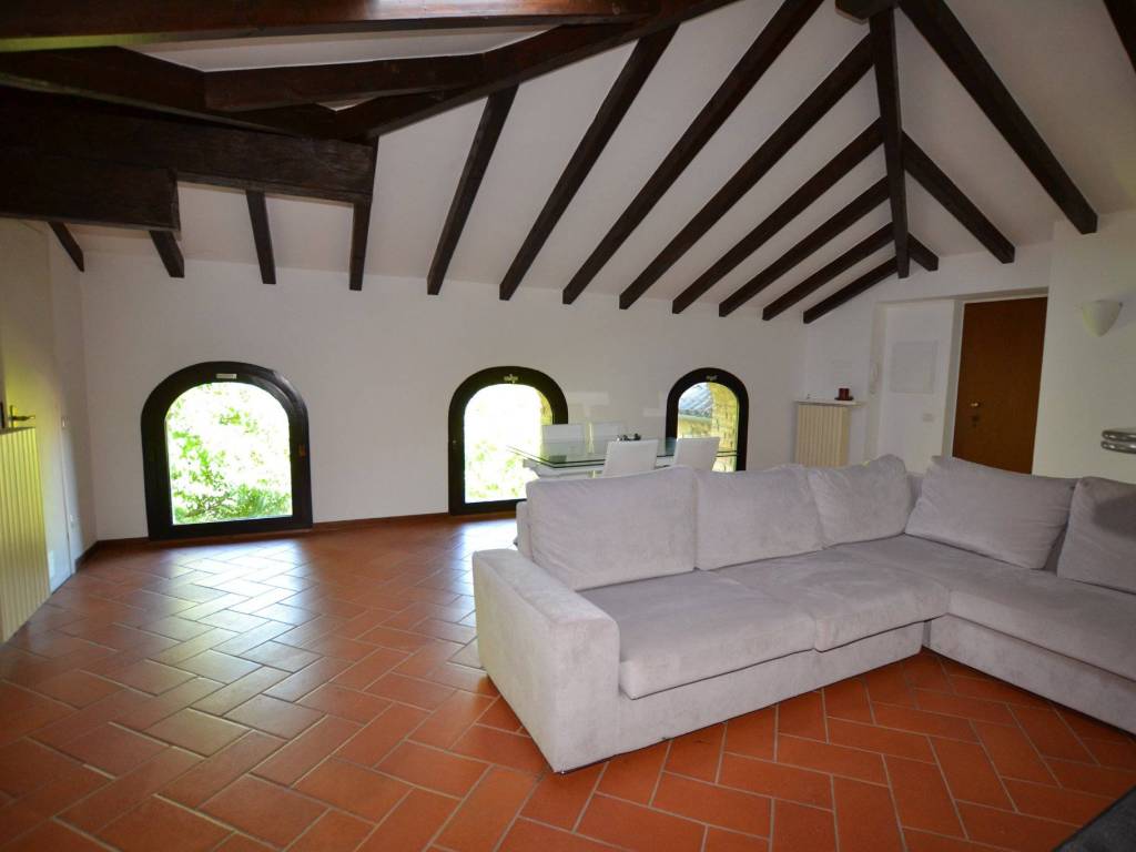 Appartamento a Calco in Via Ghislanzoni, 9 - Foto 3