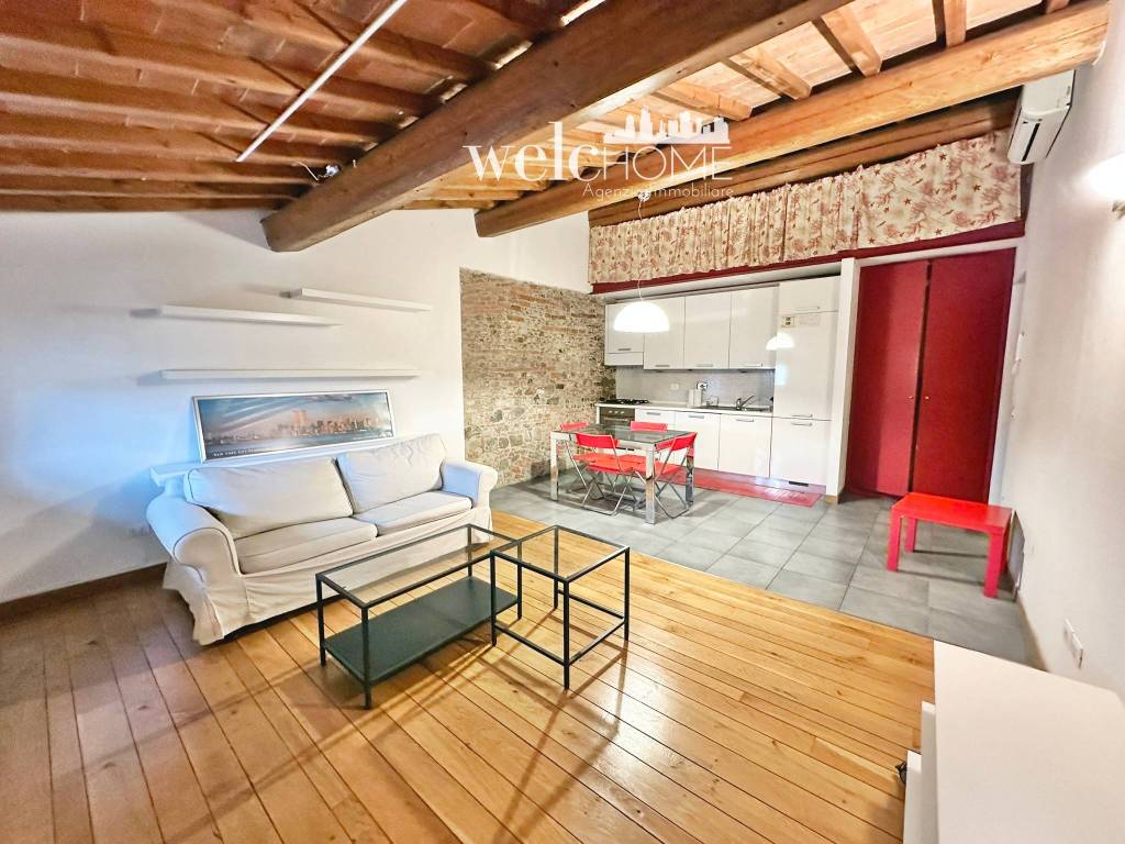 Appartamento a Campi bisenzio in Piazza Fra' Ristoro - Foto 3