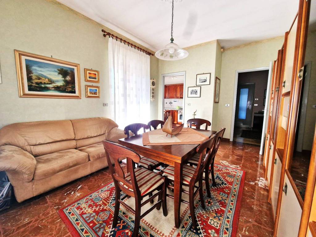 Villa a Collegno in Via Villa Cristina, 8 - Foto 5