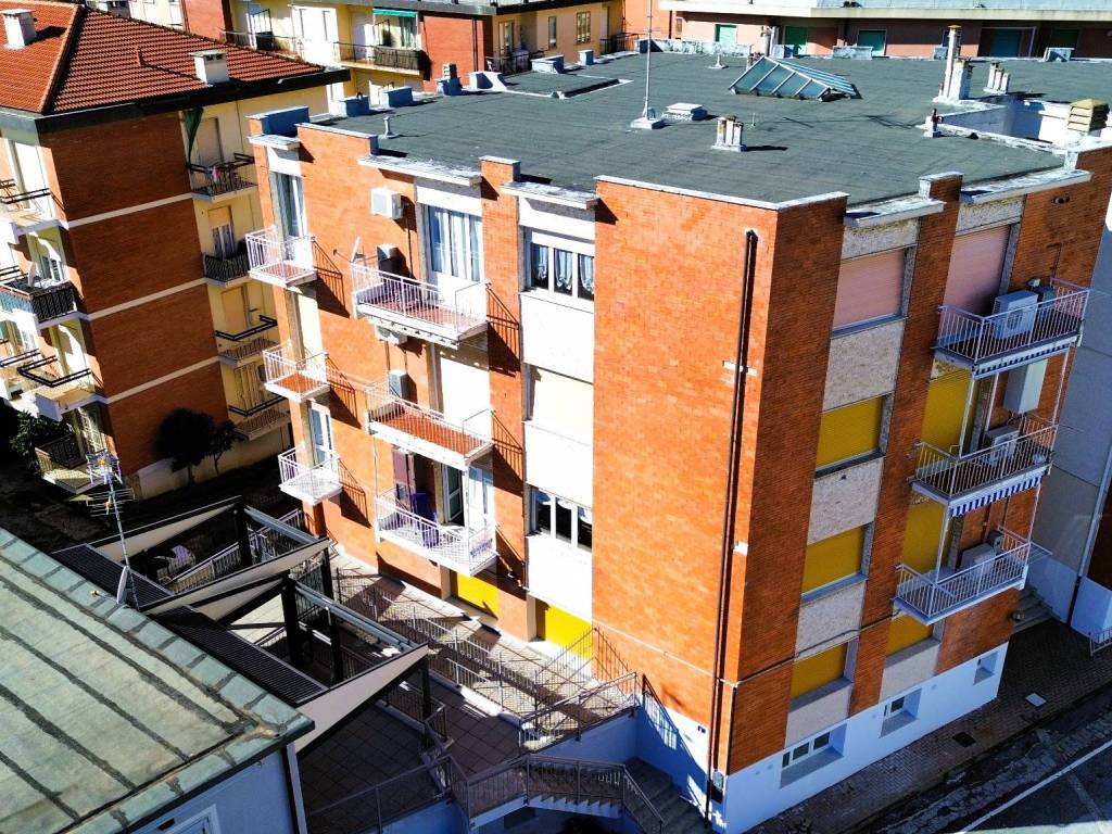 Appartamento a Spotorno in Via Monaco - Foto 5
