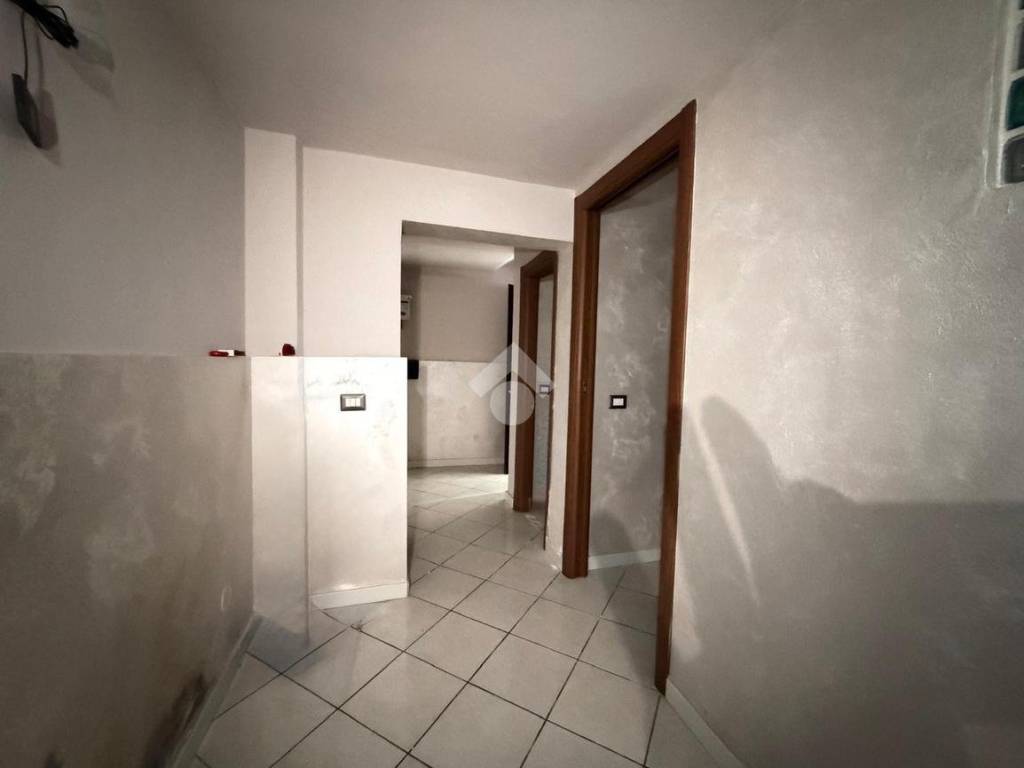 Appartamento a Gragnano in Piazza Augusto Aubry, 27 - Foto 2