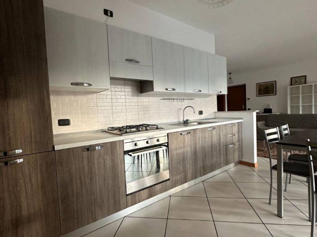 Appartamento a Novara in Via Andrea Costa, 49 - Foto 4