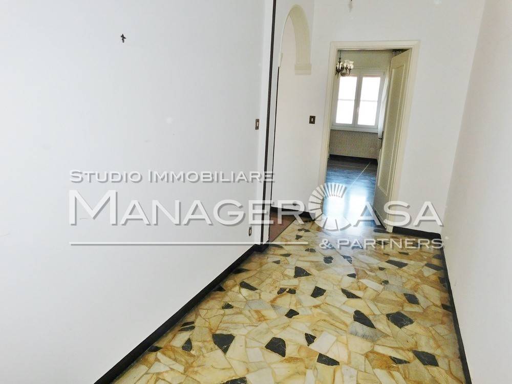 Appartamento a Genova in Via Aurelio Robino, 20 - Foto 3