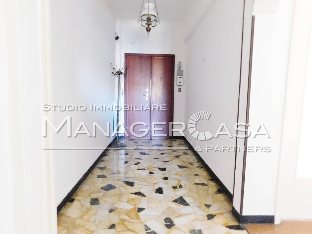 Appartamento a Genova in Via Aurelio Robino, 20 - Foto 4