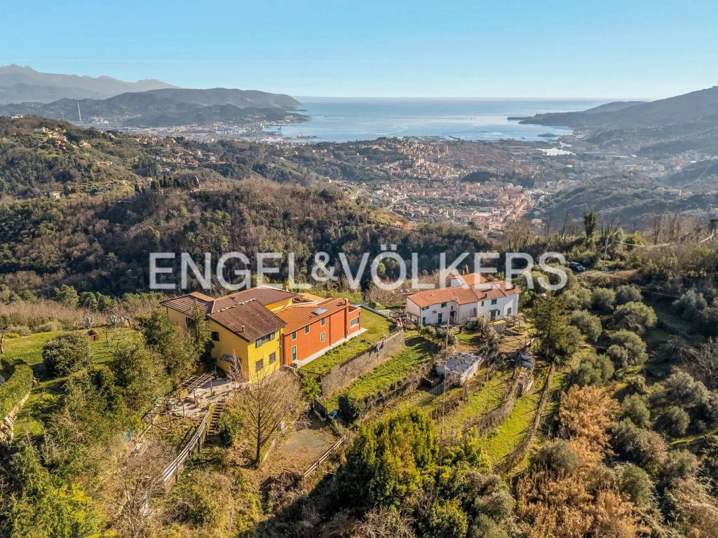 Villa a La spezia in Via Viseggi, 9 - Foto 3