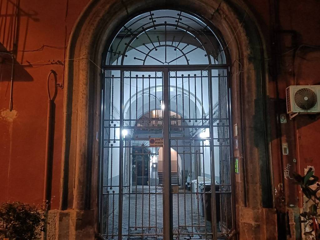 Immobile a Napoli in Via Tommaso Caravita, 29 - Foto 4
