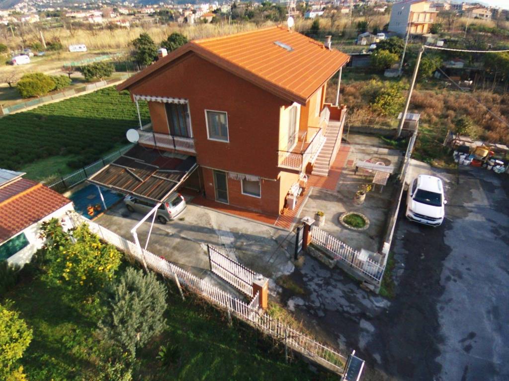 Villa a Borghetto santo spirito in Via Tiziano, 4 - Foto 3