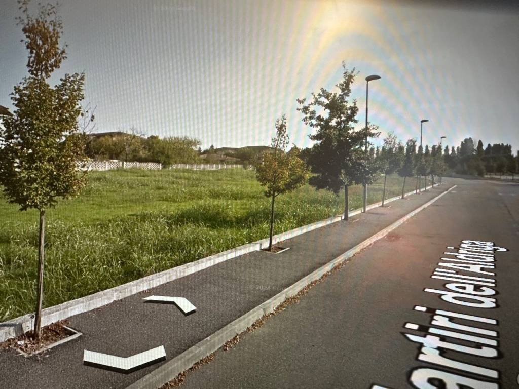 Terreno a Curtatone in Via Martiri dell'Aldriga - Foto 2