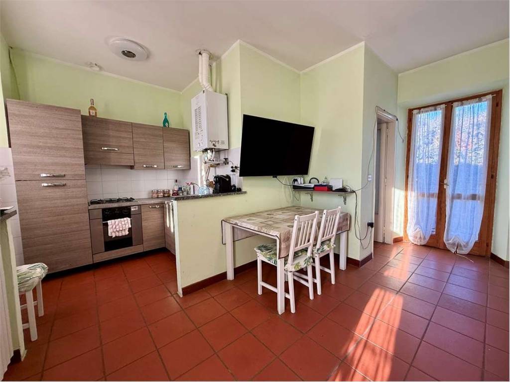 Appartamento a Borgomanero - Foto 2