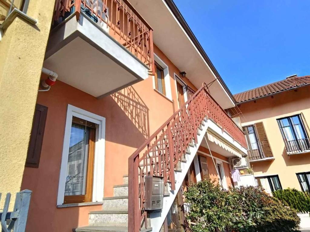 Appartamento a Rivoli in Via Giovanni Battista Viotti, 55 - Foto 3