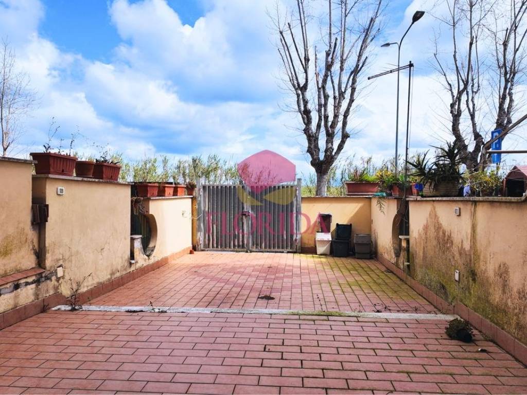 Appartamento a Pomezia in Viale Italia - Foto 3