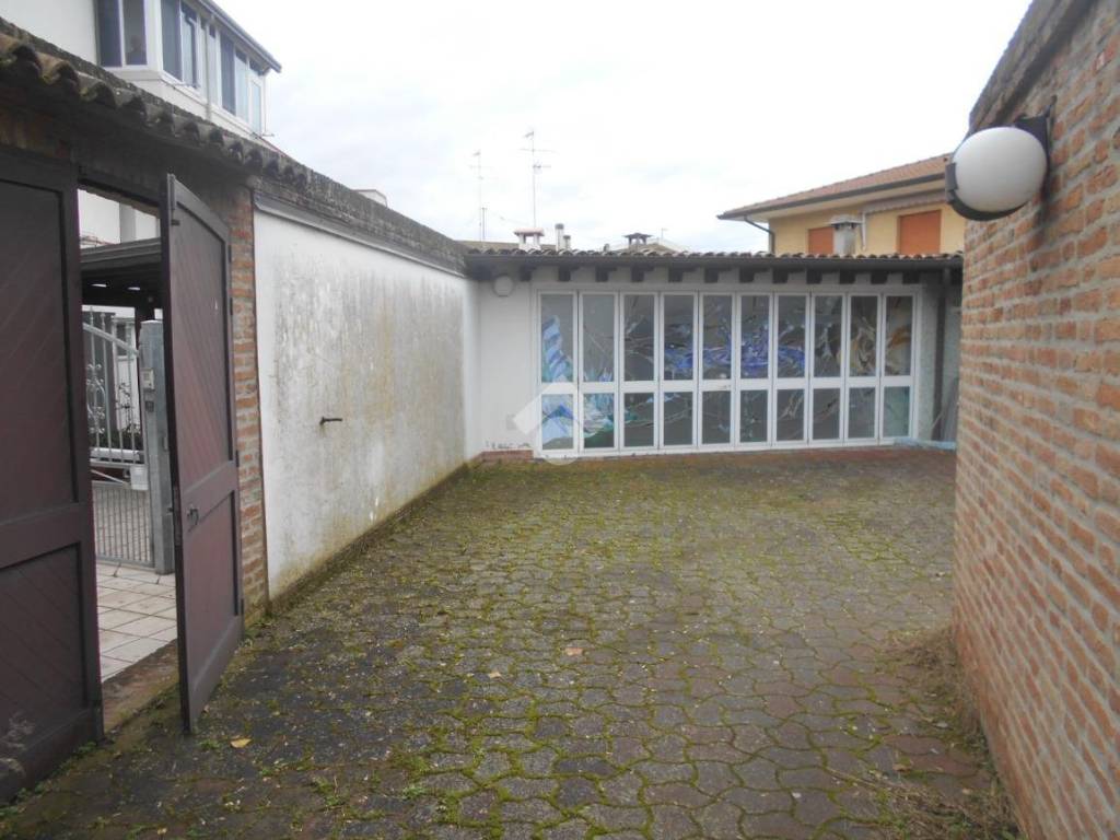 Box / garage a Comacchio in Via Eremo - Foto 3