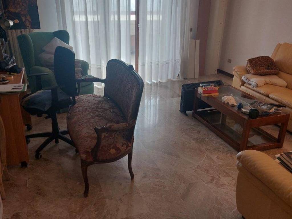 Appartamento a Pieve emanuele in Via delle Rose - Foto 4