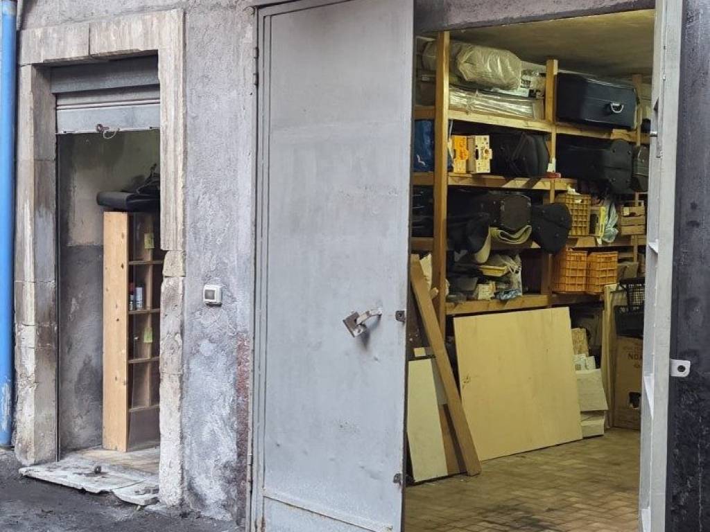 Box / garage a Catania in Via Serravalle - Foto 5
