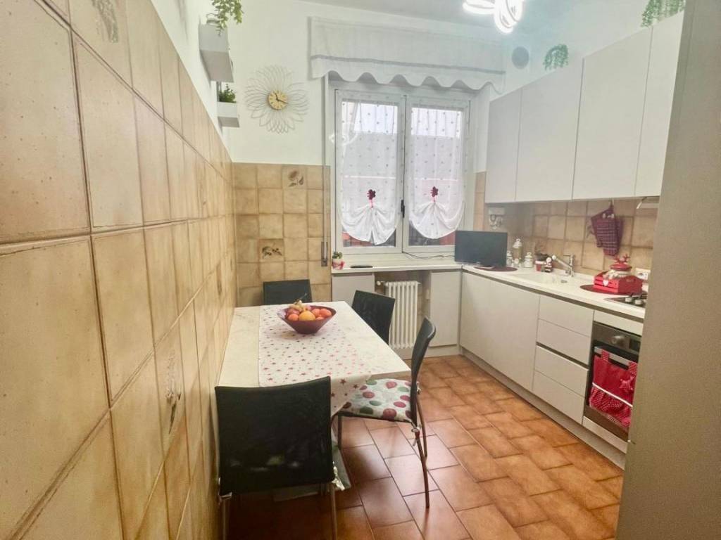 Appartamento a Baranzate in Via Gorizia, 22 - Foto 2