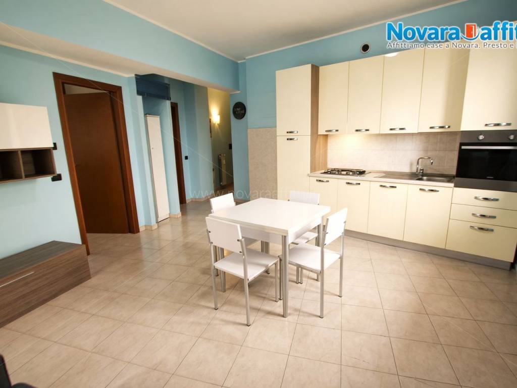 Appartamento a Novara in Via Costantino Porta - Foto 4