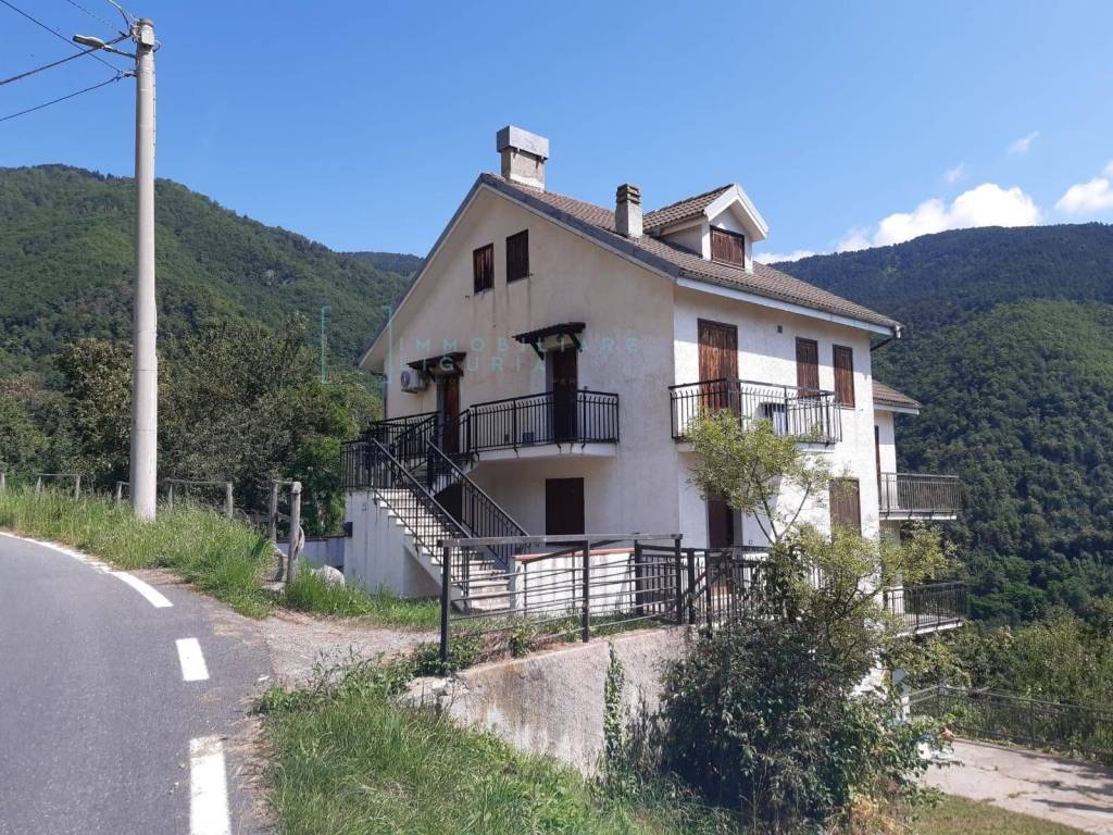 Appartamento a Mendatica in Via San Bernardo, 3 - Foto 2