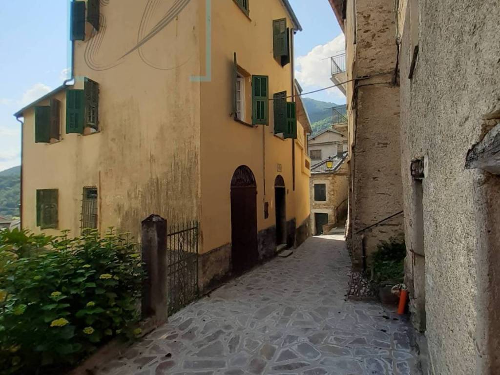 Rustico / casale a Rezzo in via chiappa - Foto 3