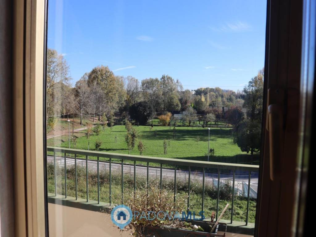 Appartamento a Padova in Via Ragazzi del '99 - Foto 2