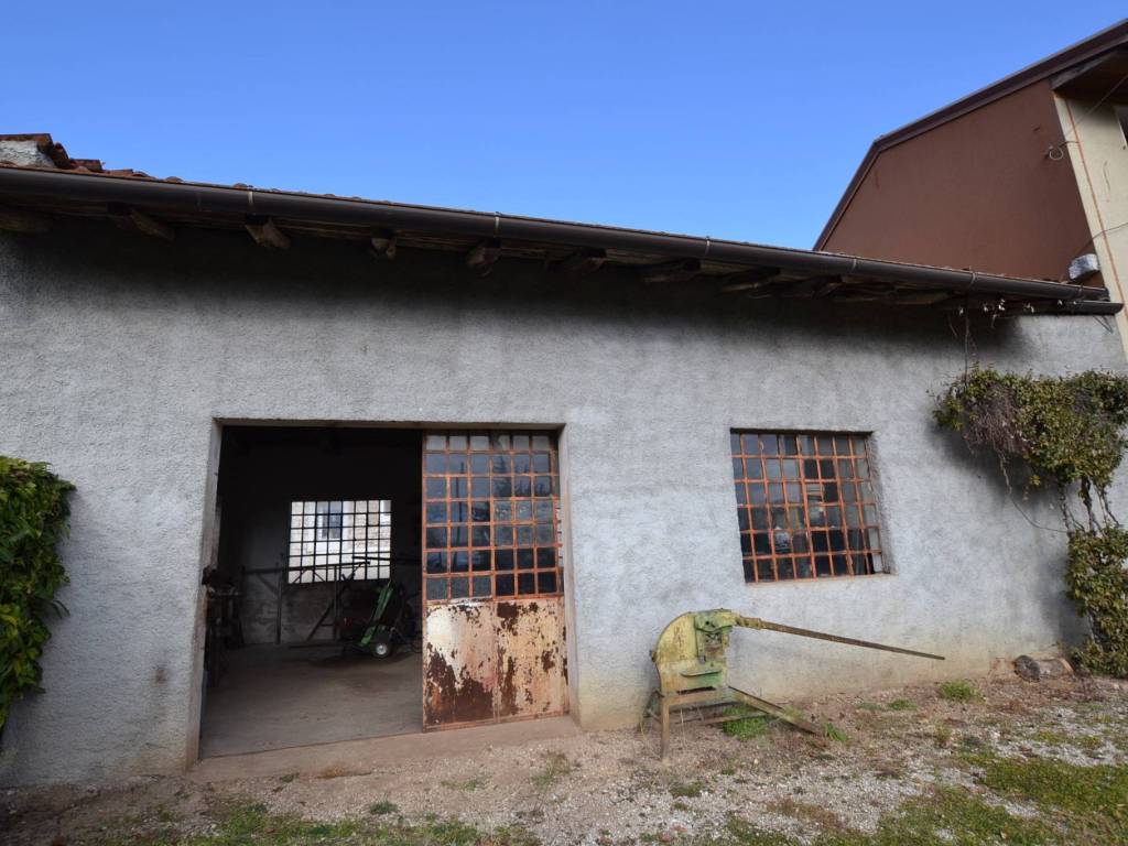 Loft / open space a Aviano in Via Trieste, 38 - Foto 2